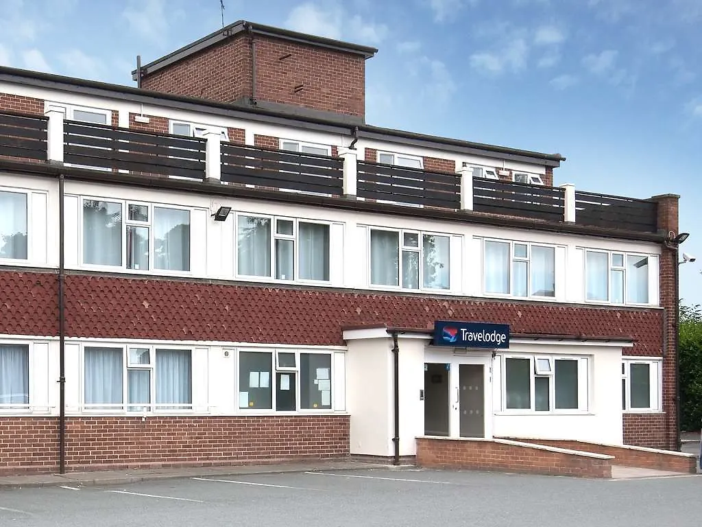 Travelodge Birmingham Sheldon 2*,